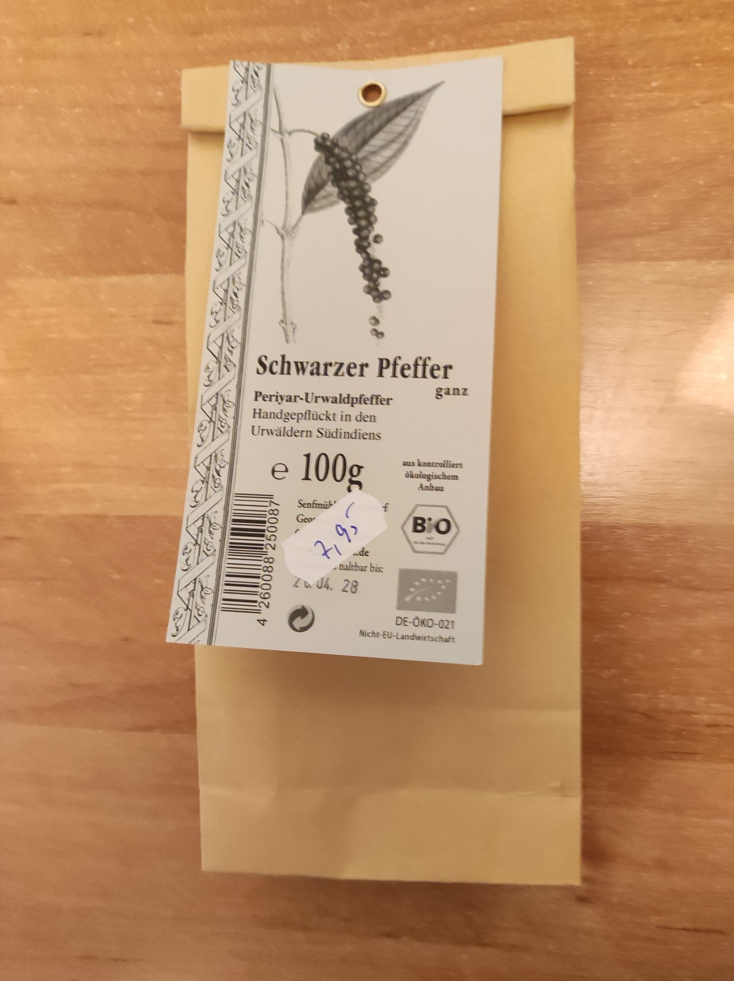 Pfeffer schwarz ganze Körner 100g Bio südindischer Urwaldpfeffer"