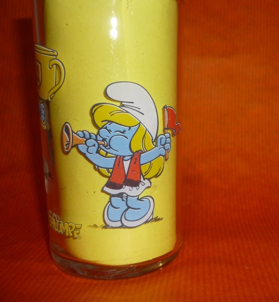 Die Schlümpfe Schlumpf -Fussball Kopfball- Sammelglas develey